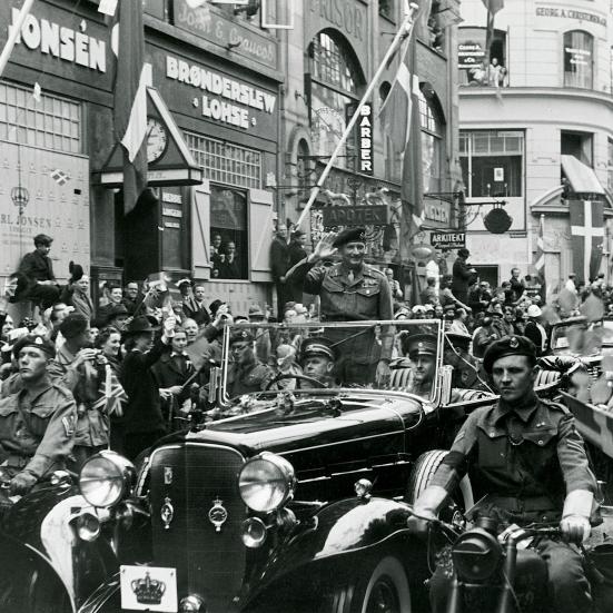 Montgomery i kongens bil