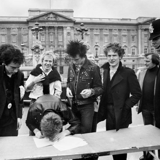Sex Pistols. Foto fra Britannica Image Quest